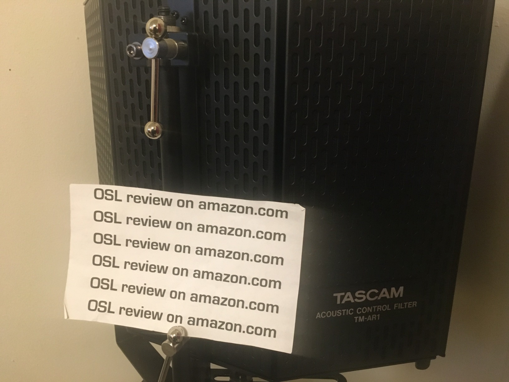 Tascam TM-AR1 Microphone Reflection Filter customer photo 1