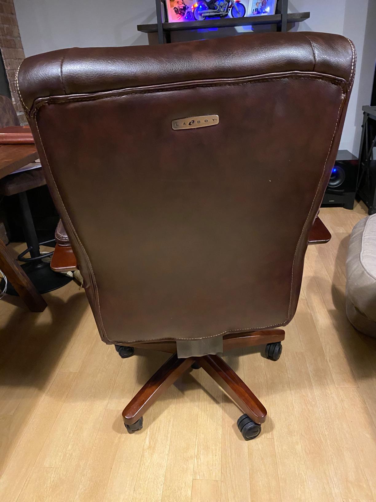 La-Z-Boy Executive Ergonomic Office Chair with Lumar Support, Leather Chair | Bellamy, Wood Arm Base, Back Pain Relief, Memory Foam Seat Cushion, Adjustable Height & Tilt, Home Office Gaming Chair, Black customer photo 1