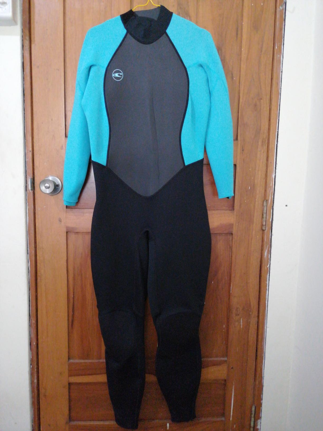 O'Neill Women's Reactor-2 3:2mm Back Zip Full Wetsuit customer photo 2