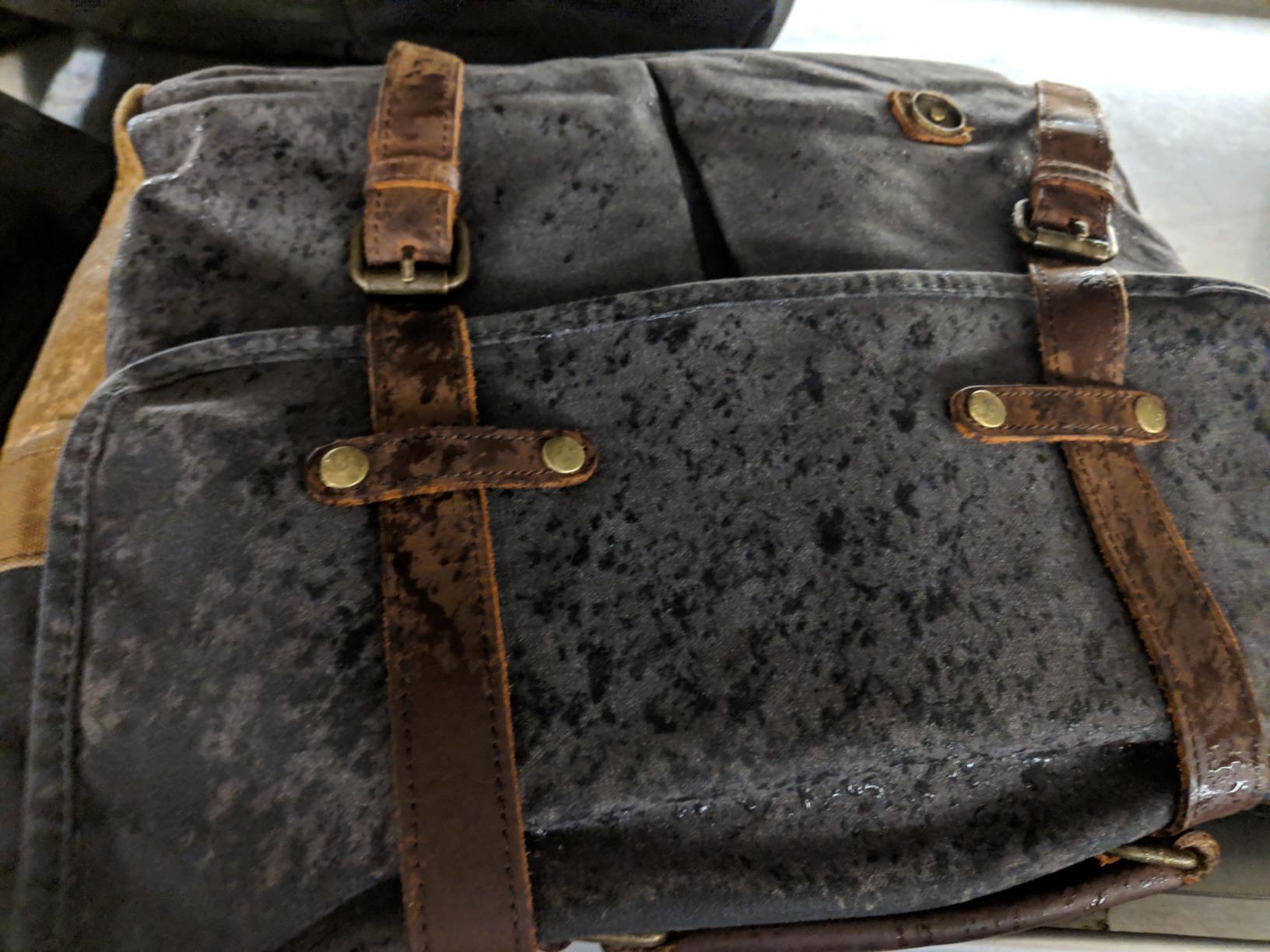 NEWHEY Mens Messenger Bag 15.6 Inch Business Office Work Briefcase Brown customer photo 2