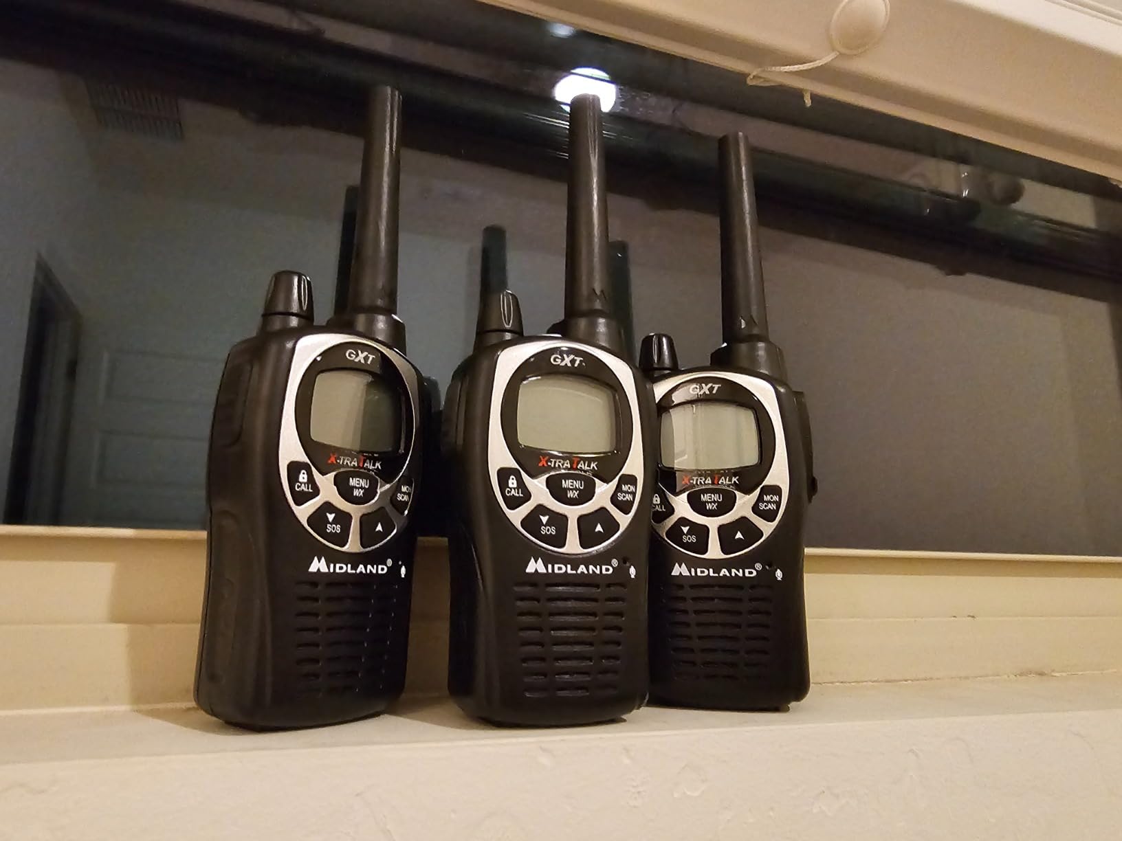 Midland GXT1000X3VP4 GMRS Two-Way Radio (50-Channel, Long Range, 142 Privacy Codes, SOS, NOAA, Rechargeable Nickle Battery, Black/Silver, 3-Pack) customer photo 1