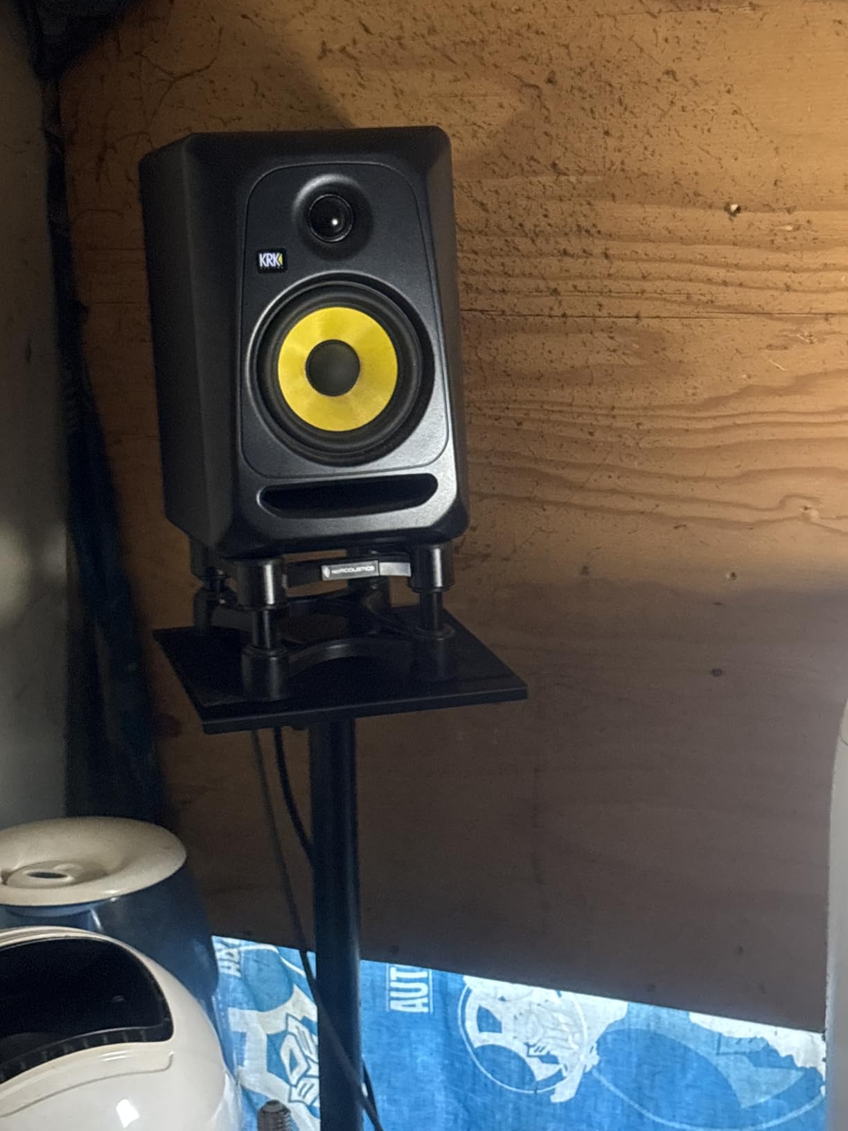IsoAcoustics Iso-Stand Series Speaker Isolation Stands with Height & Tilt Adjustment: Iso-155 (6.1 x 7.5) Pair customer photo 1