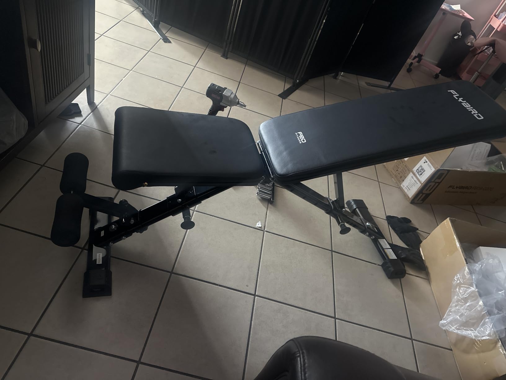 FLYBIRD WB5 Weight Bench, ASTM-Certified 800LBS Adjustable Weight Bench Workout Bench Foldable for Home Gym, 90 degree to -30 degree FID and 30in Extended Backrest for Bench Press Strength Training Exercise customer photo 1