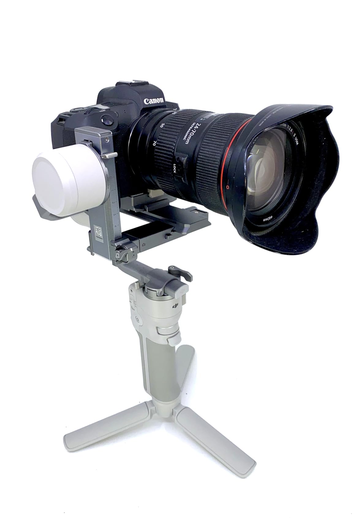 DJI RS 4 Mini, Gimbal Stabilizer for Camera, Canon/Sony/Nikon/Fujifilm | 3rd-Gen Native Vertical Shooting, 2nd-Gen Automated Axis Locks, Teflon Enhanced Balancing customer photo 2
