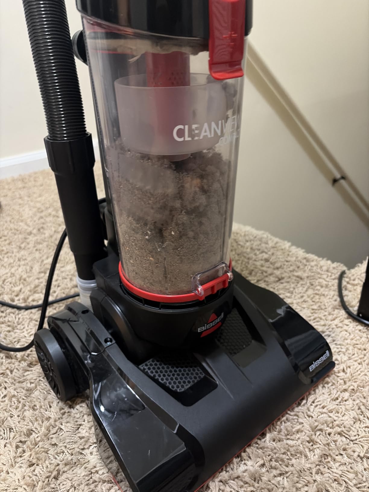 Eureka Whirlwind Bagless Canister Cleaner NEN110A Lightweight Corded Vacuum customer photo 1