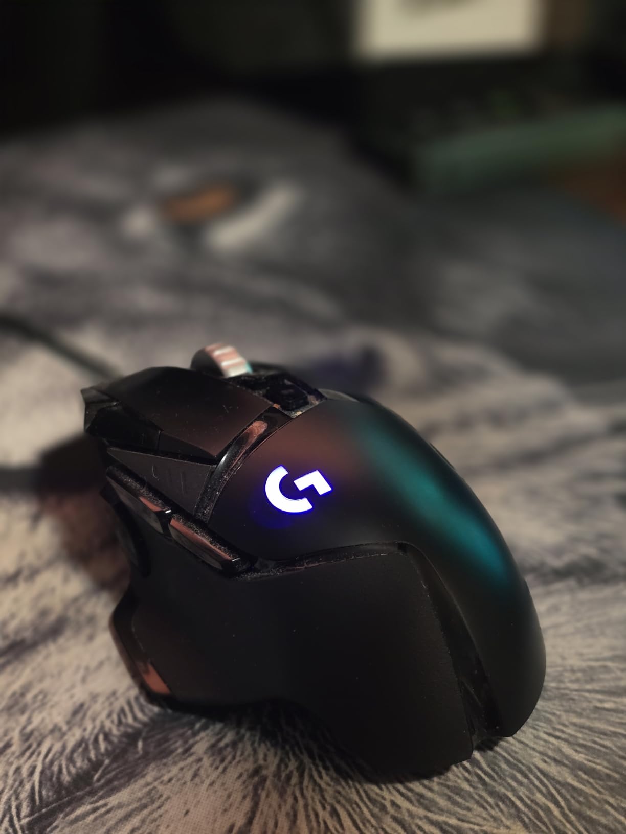 Logitech G502 Hero Wired Gaming Mouse - Black customer photo 2