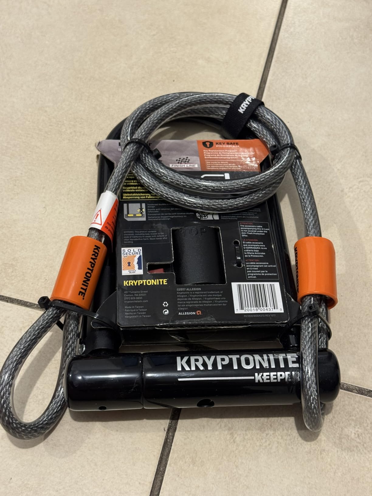 Kryptonite Keeper Standard Bike U-Lock, 12mm Shackle & 4ft Steel Cable | Heavy duty anti-theft bicycle lock with 4 x 8 in interior dimensions, 2 stainless steel keys, and frame mounting bracket. customer photo 1