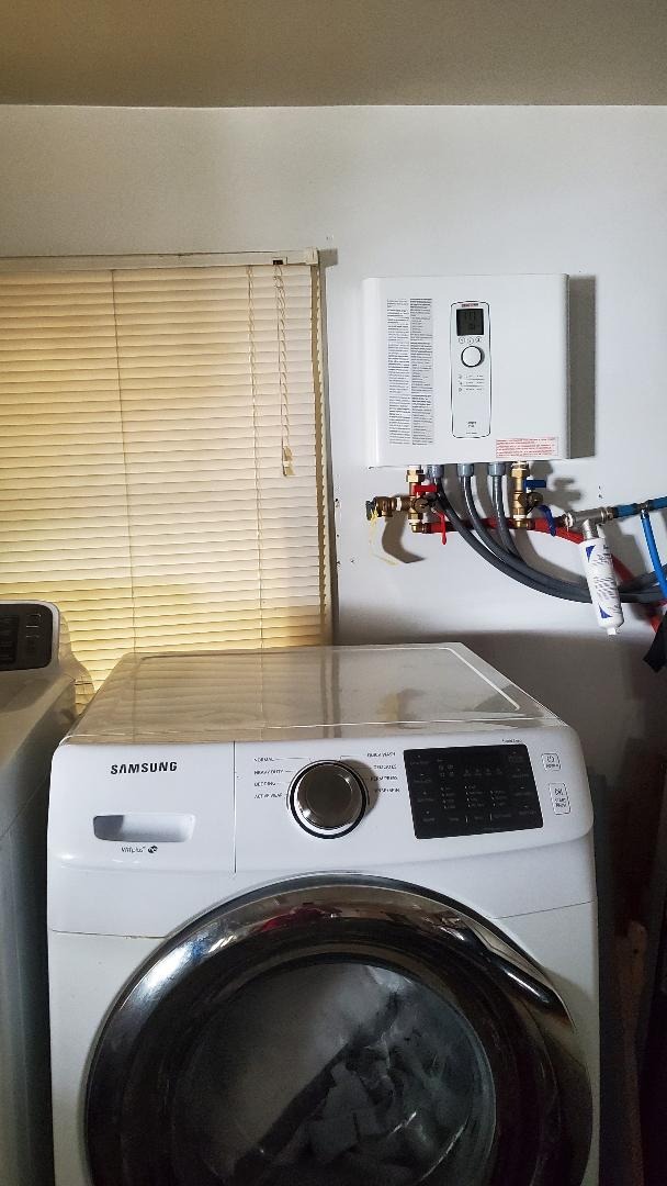 Tempra 29 Plus Electric Tankless Water Heater, 28.8kW, 240V | Made in Germany; 3x40A breakers/120A draw; Advanced Flow Control; Eco design; Energy+cost savings up to 34% in whole-home use customer photo 2