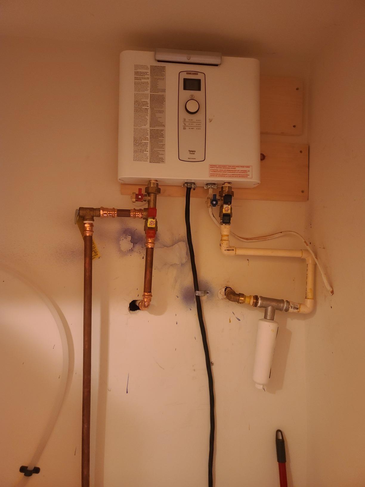 Tempra 20 Trend Electric Tankless Water Heater, 19.2kW, 240V | Made in Germany; 2x40A breakers, 80A draw; On-demand hot water; Eco design; Energy & cost savings up to 34% in whole-home use customer photo 1