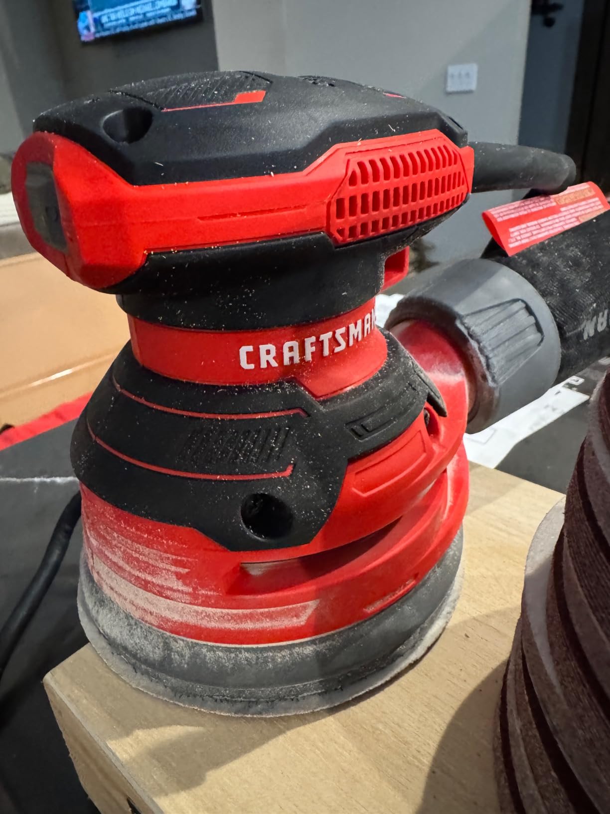 CRAFTSMAN Orbital Sander, 5 inch, 12,000 OPM, 3 Amp, Corded (CMEW231) customer photo 2