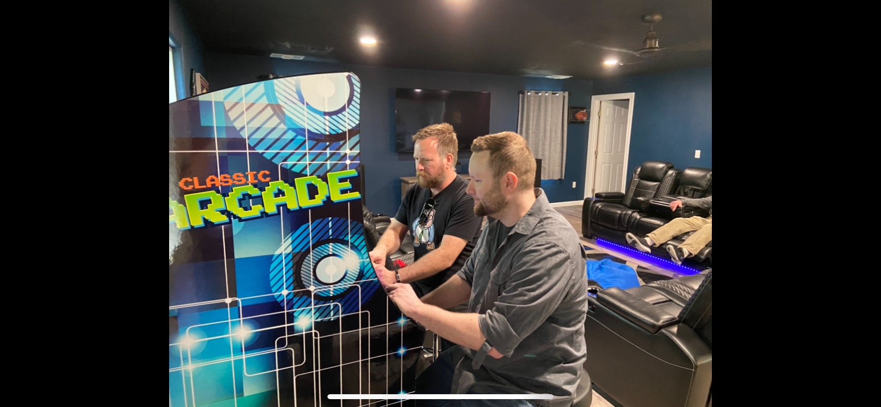 Creative Arcades Full Size Stand-Up Commercial Grade Arcade Machine | 412 Games | 22