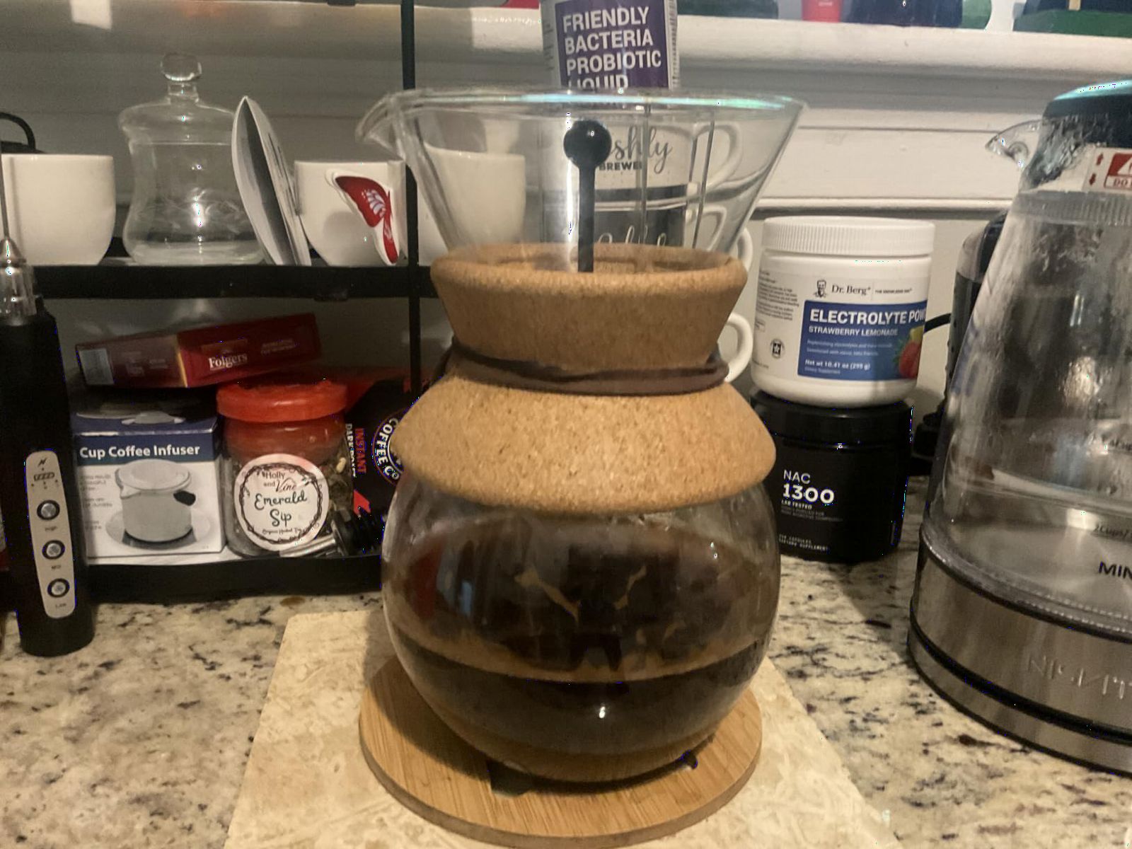 Bodum 34oz Pour Over Coffee Maker, High-Heat Borosilicate Glass with Reusable Stainless Steel Filter and Cork Grip - Made in Portugal customer photo 2