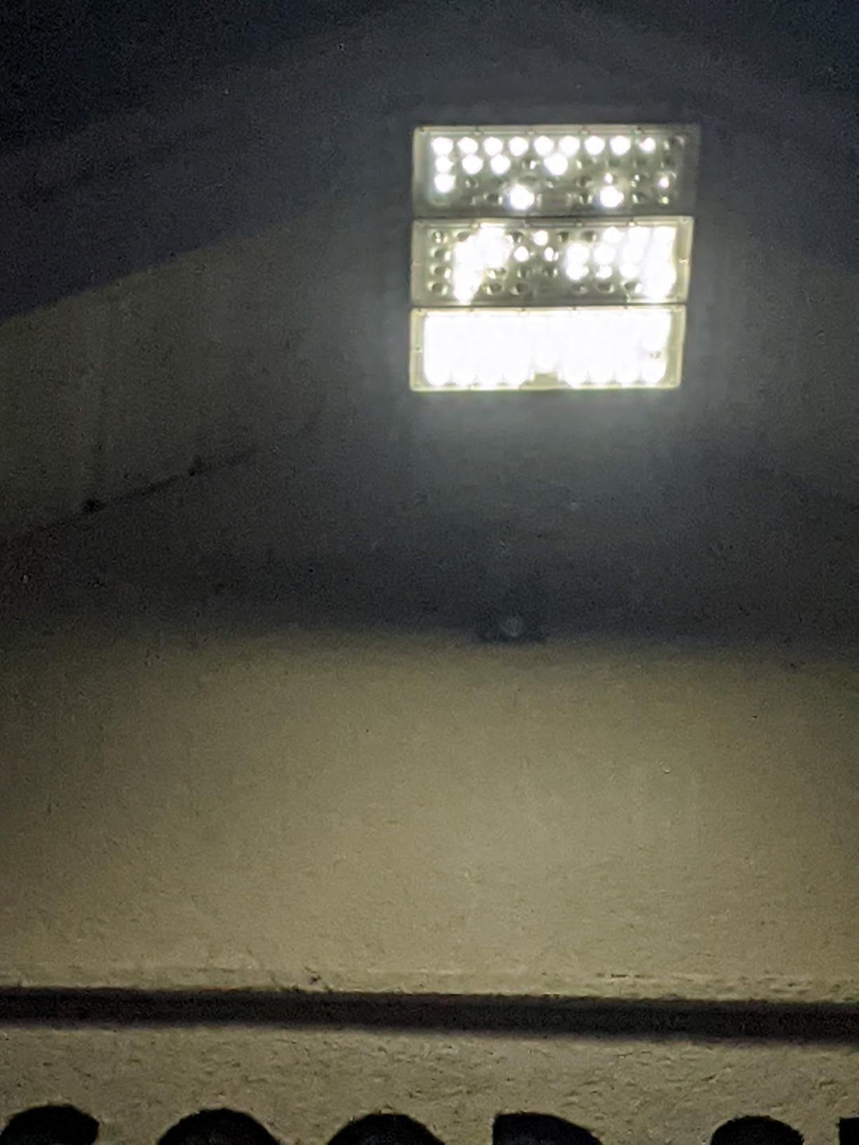 ledmo 300W LED Parking Lot Lights, 36000LM Commercial Dusk-to-Dawn Light | Outdoor Area Lighting with Adjustable Pole Arm Mount, 5000K Photocell Sensor, IP65 Street Flood Security for Shop|Roadways customer photo 1