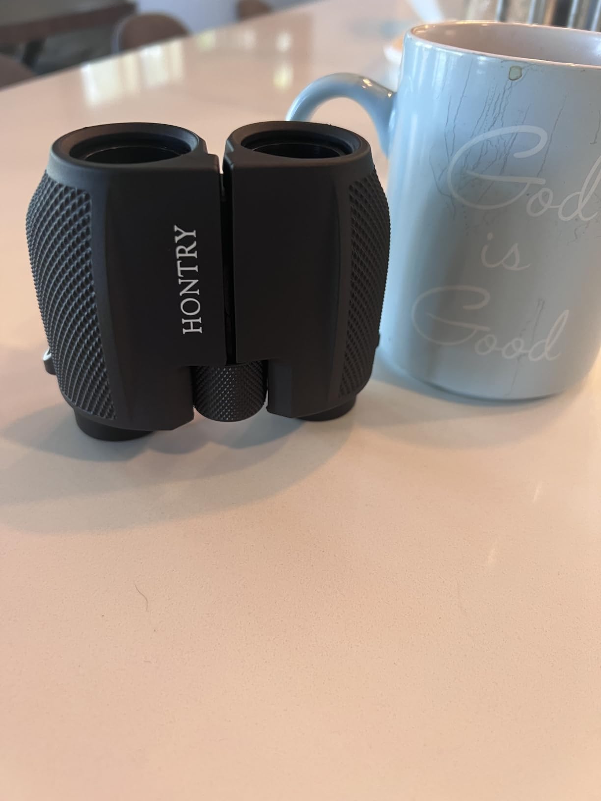 Hontry 10x25 Compact Binoculars for Adults and Kids customer photo 1