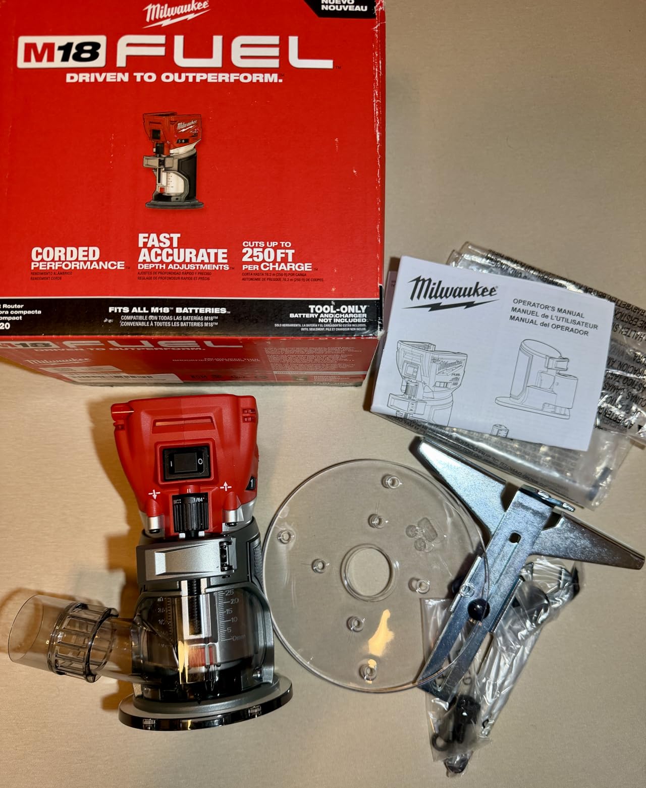 Milwaukee Cordless Compact Router,18.0 Voltage customer photo 2
