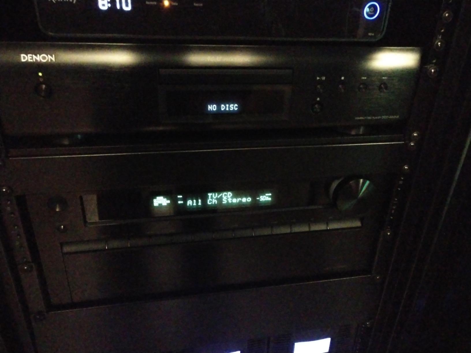 Denon DCD-600NE Compact CD Player for Home Stereo System, Vibration-Resistant Design, Pure Direct Mode customer photo 1