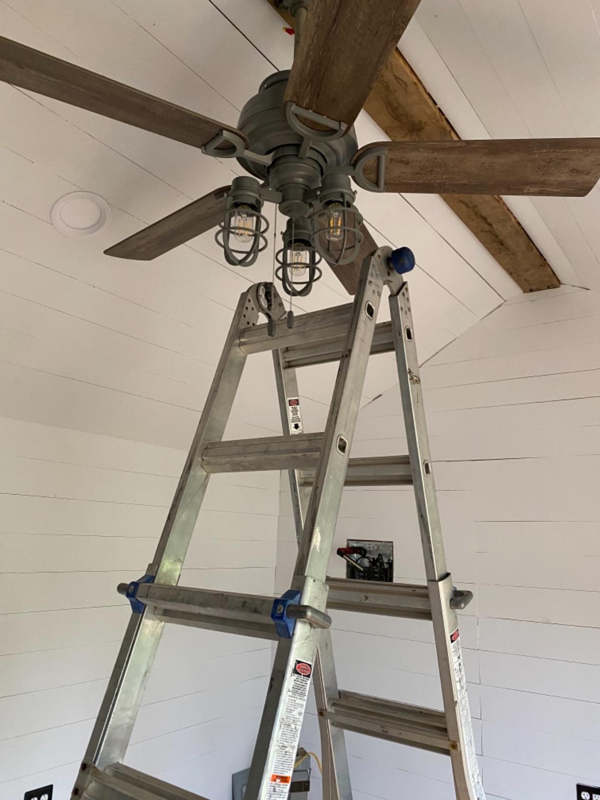 Hunter Starklake, Outdoor or Indoor, 5 Blades, 52 inch, Natural Black Iron | Ceiling Fan, with LED Lights and Pull Chain, Standard Mount, For Living Room, Patio, Porch, Garage, 50409 customer photo 1