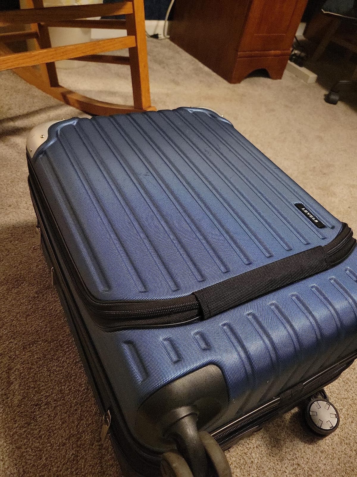 LEVEL8 Grace Carry on Luggage Airline Approved, 20 Inch Expandable customer photo 1