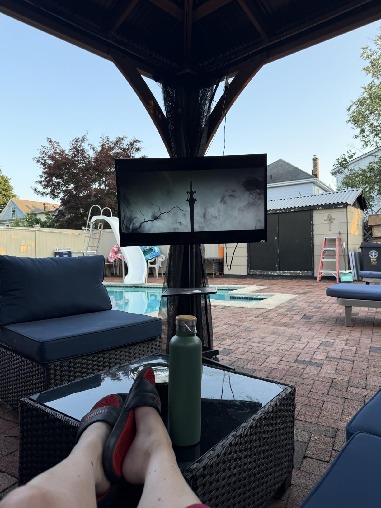 PERLESMITH Rolling TV Stand, Mobile TV Stand for 23-60 Inch LCD LED TVs, Tilt TV Stand Wheels Holds up to 88Lbs, Portable TV Stand for Bedroom with Shelf, Outdoor TV Stand Max VESA 400x400mm PSTVMC06 customer photo 1