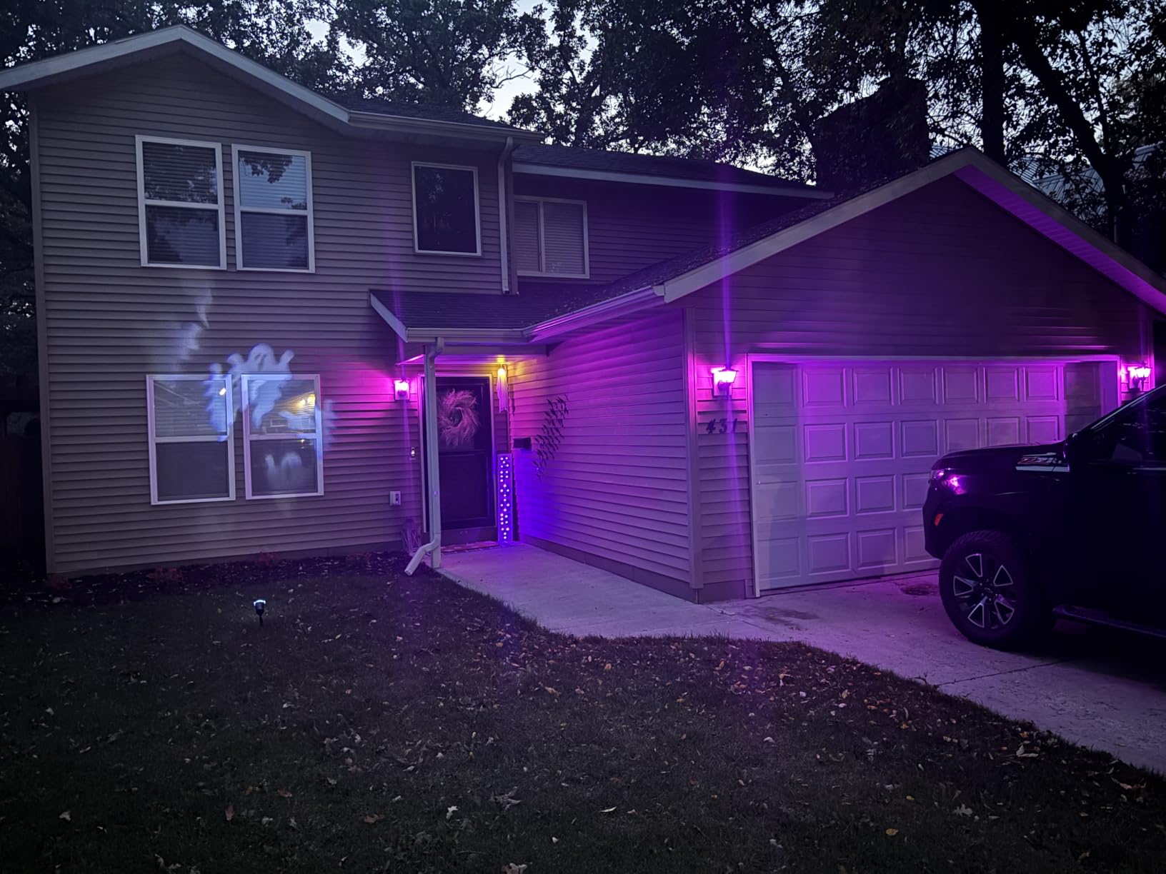 Halloween Projector Lights, Rotating Ghost Projector Halloween, Waterproof Outdoor Halloween Projector, Landscape, Yard, Patio, Garden, Party Decor customer photo 1