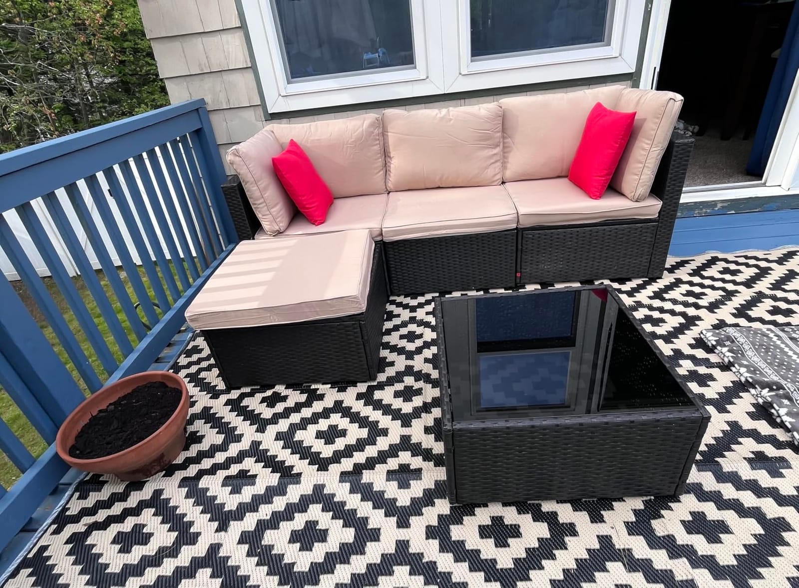 Vongrasig 5 Piece Patio Furniture Sets, Outdoor Patio Set Sectional Sofa, All-Weather PE Rattan Outdoor Couch with Ottoman, Glass Table for Garden, Backyard, Porch, Beige customer photo 2