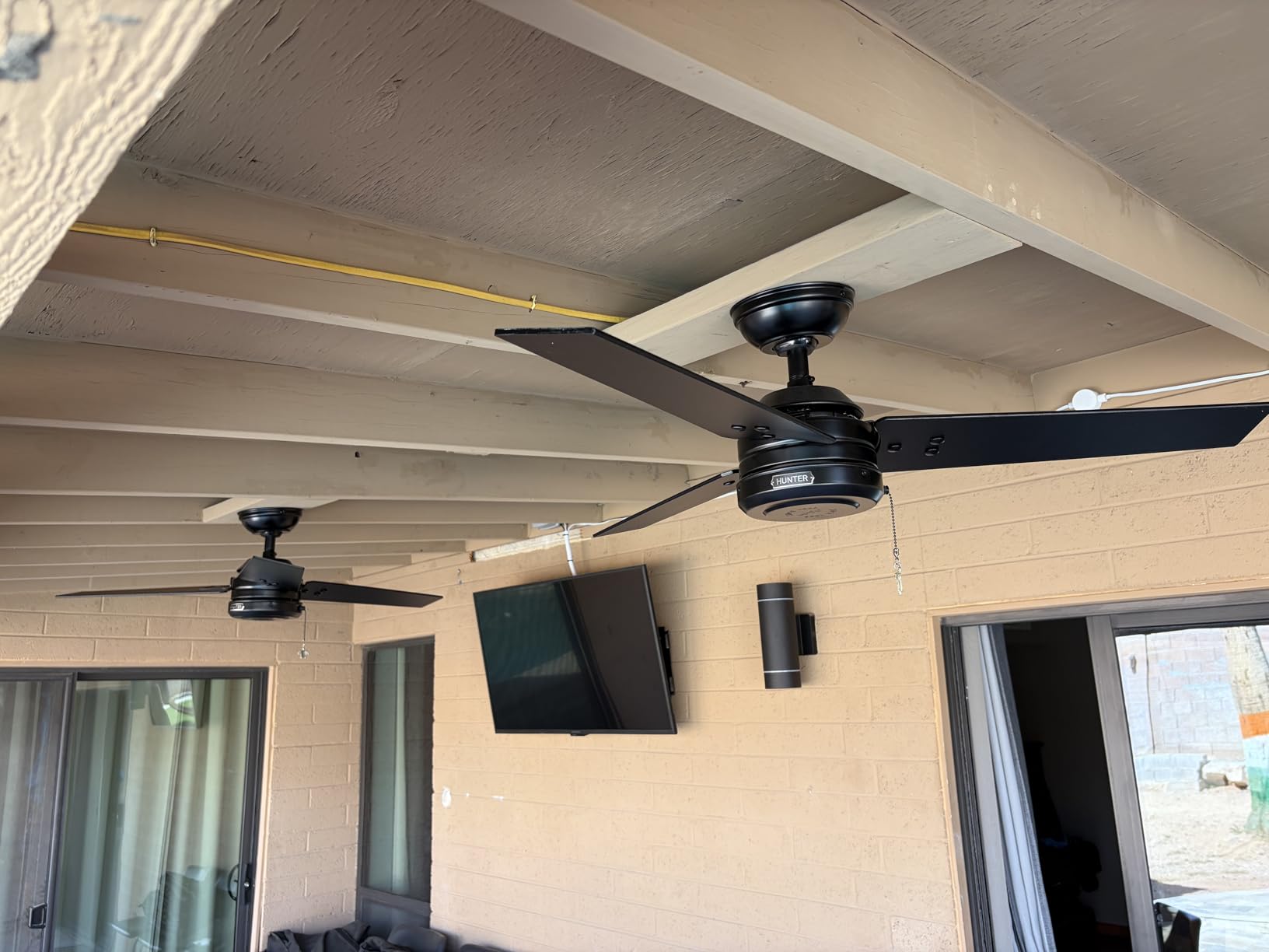 Hunter Cassius, Outdoor or Indoor, Ceiling Fan, 44 inch, Matte Black | No Light, Standard Mount, Pull Chain, 3 Blades, For Living Room, Patio, Porch, Garage, 50260 customer photo 2