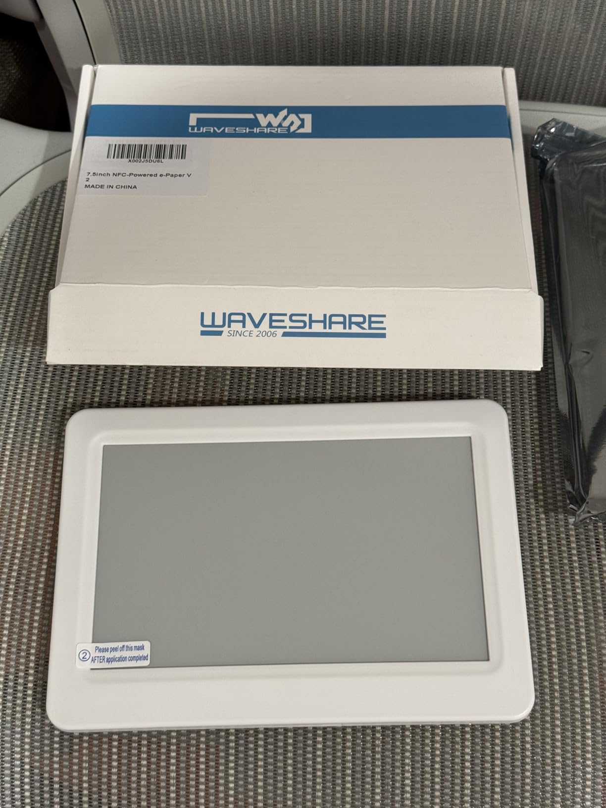 waveshare 7.5inch Passive NFC-Powered e-Paper Display V2 Black/White e-Ink Screen, Wireless Powering and Data Transfer No Battery Required customer photo 1