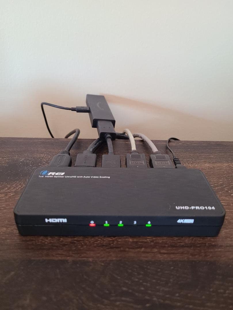 OREI 1x2 HDMI Splitter 4K@60Hz Audio Extract, CEC, Downscaler, HDCP 2.3 with 4K to 1080p Downscaling, HDR10+, Dolby Vision, Optical & 3.5mm Audio Out customer photo 1