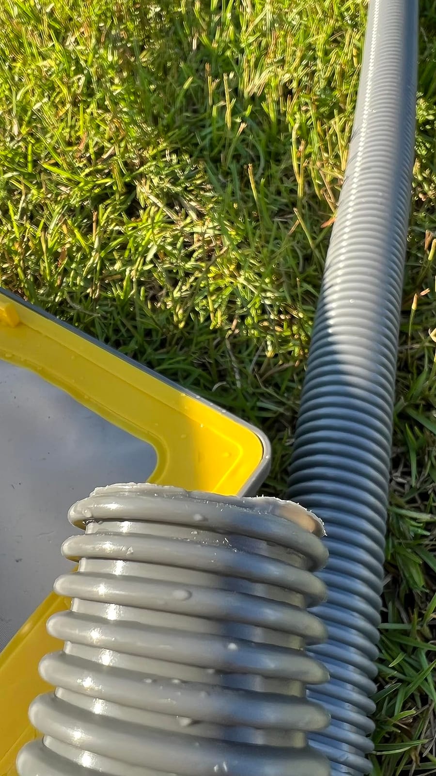 INTEX Deluxe Pressure-Side Above Ground Automatic Pool Cleaner Vacuum - for Bigger Pools - Cleans Pool Floors and Walls - Removes Debris - Removable Filter Tray - 21ft Tangle Free Hose customer photo 1