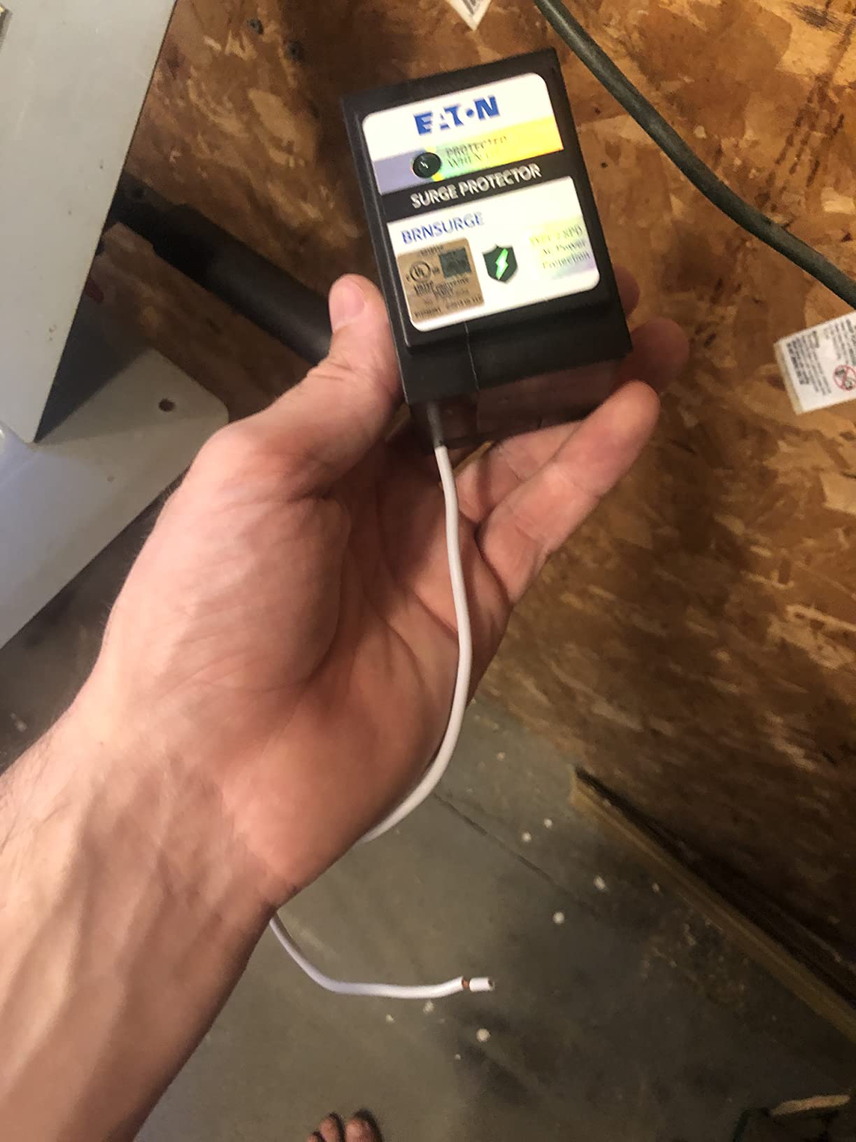 Eaton BRNSURGE Type BR Whole-Panel Circuit Breaker Surge Protective Device customer photo 2