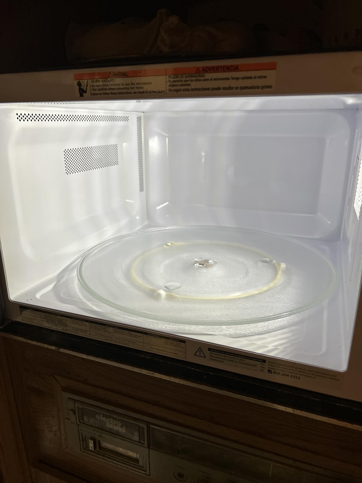 Toshiba ML-EM62P(SS) Large Countertop Microwave with Smart Sensor, 6 Menus, Auto Defrost, ECO Mode, Mute Option & 16.5