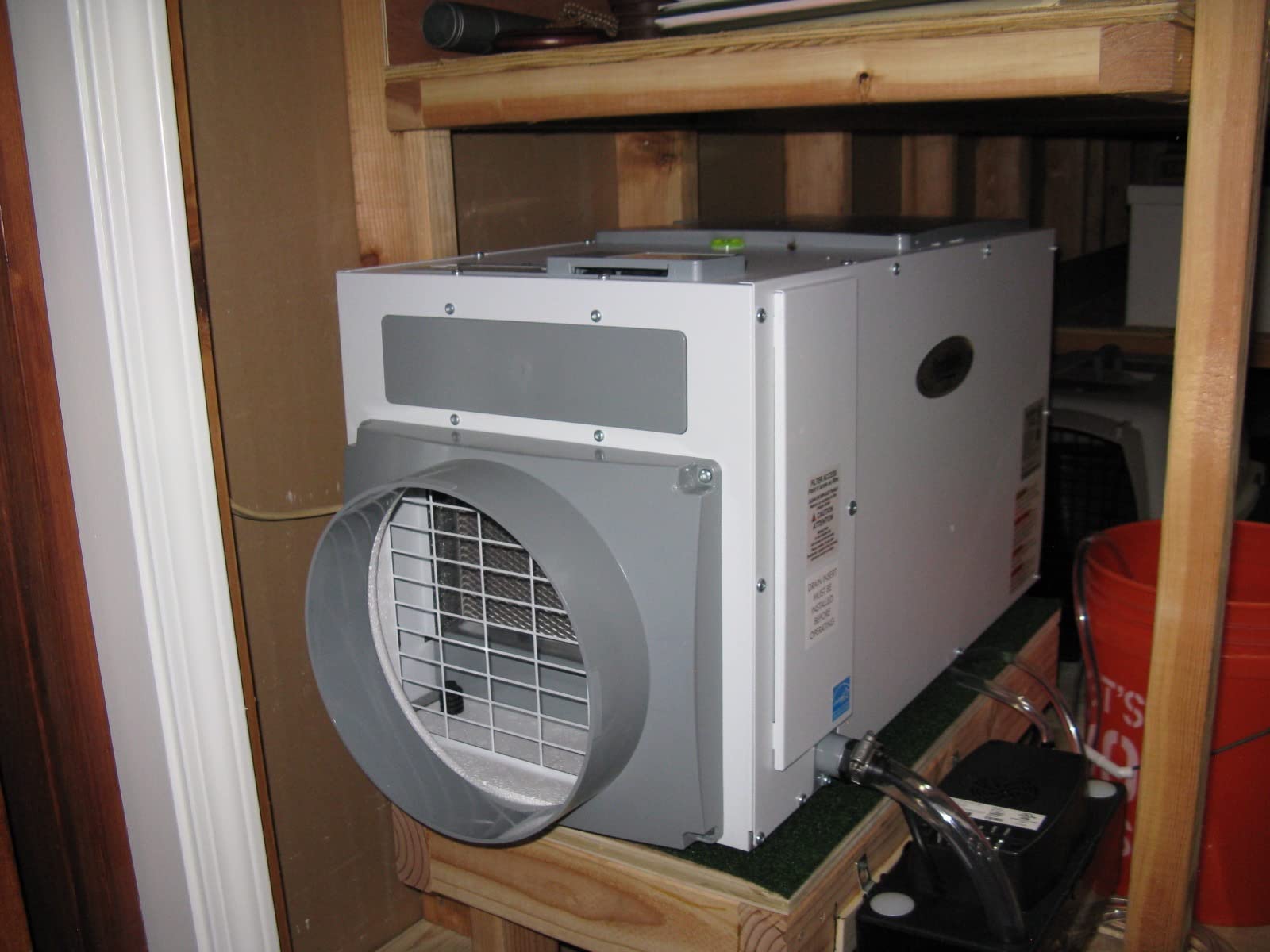 AprilAire E100 Pro 100-Pint Whole-House Dehumidifier, Energy Star Certified, Commercial-Grade Whole-Home Dehumidifier for Basement, Crawlspace, or Whole House up to 5,500 sq. ft. customer photo 2