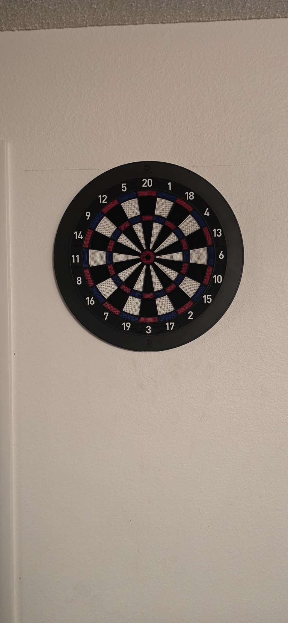 DARTSLIVE Home Electronic Dartboard, Bluetooth Compatible with Online Play, for Soft Tip Darts, 15.5 Inch Diameter Regulation Size Dartboard for Indoor Play, Black customer photo 1