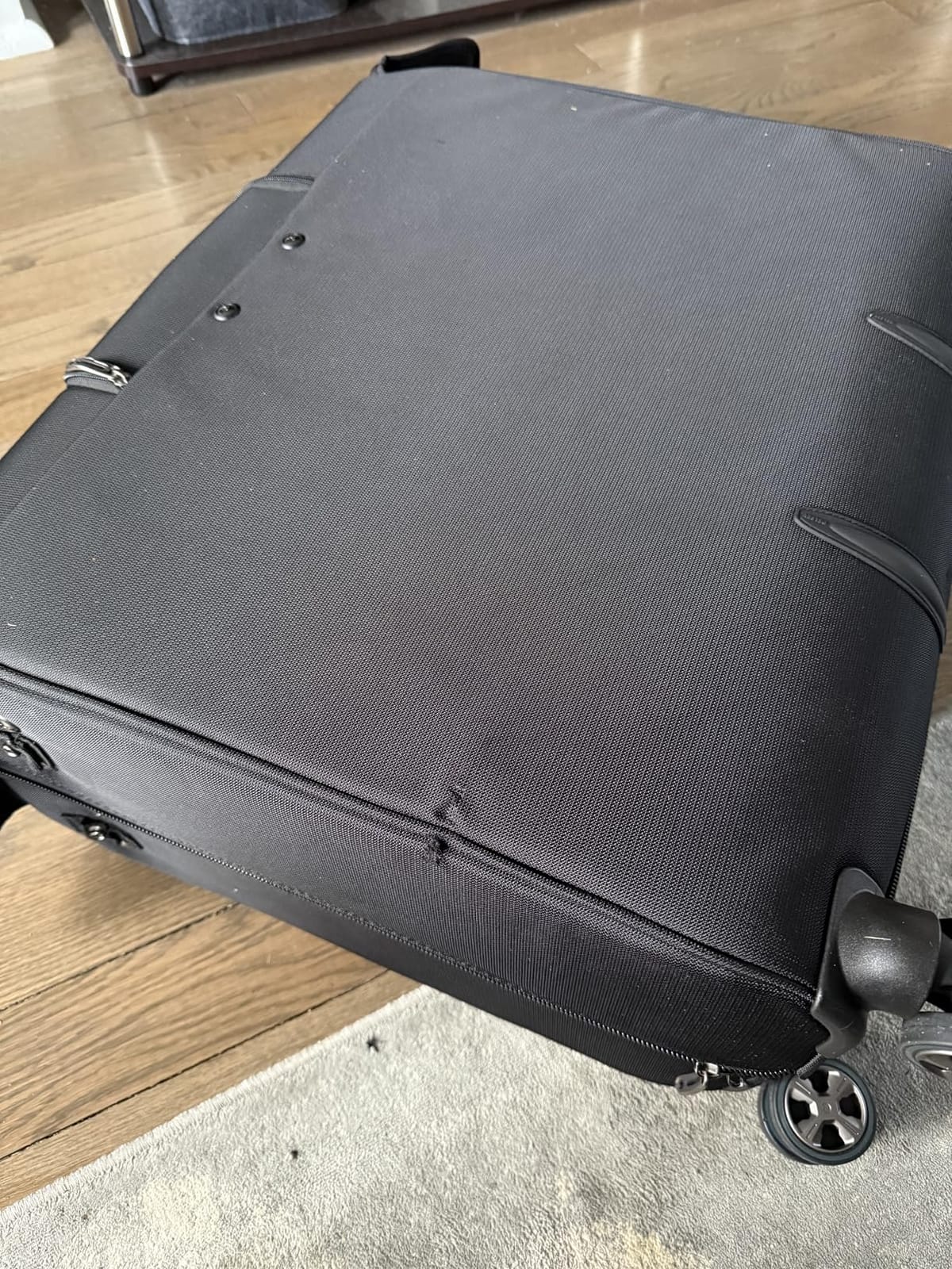 DELSEY Paris Helium DLX, Rolling Garment Bag with Wheels, Black | Checked In Travel Garment Bag, Lightweight Construction, Spinner Wheels, SECURITECH Zip, Suit and Dresses Rolling Travel Bag customer photo 2
