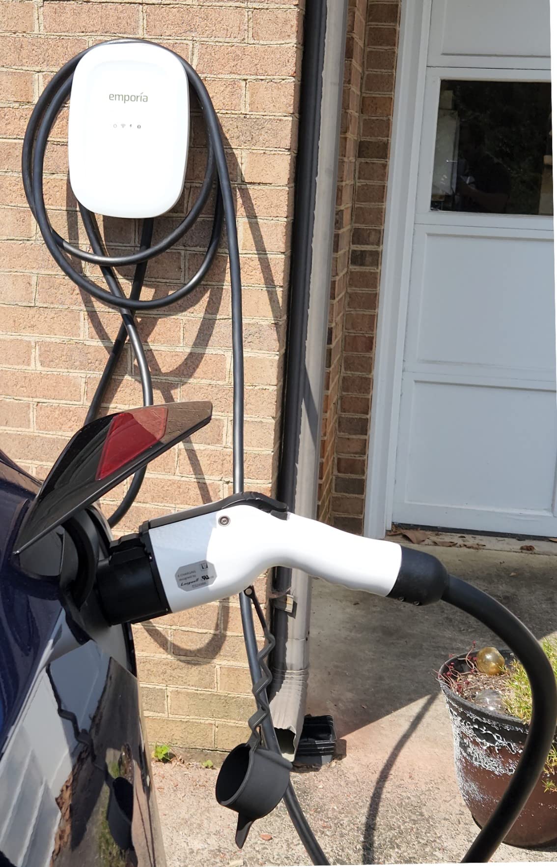 EMPORIA Level 2 EV Charger w/ J1772 Connector - 48 Amp, 240V WiFi Enabled Electric Vehicle Charging Station, 25ft Cable, NEMA 14-50, White customer photo 1