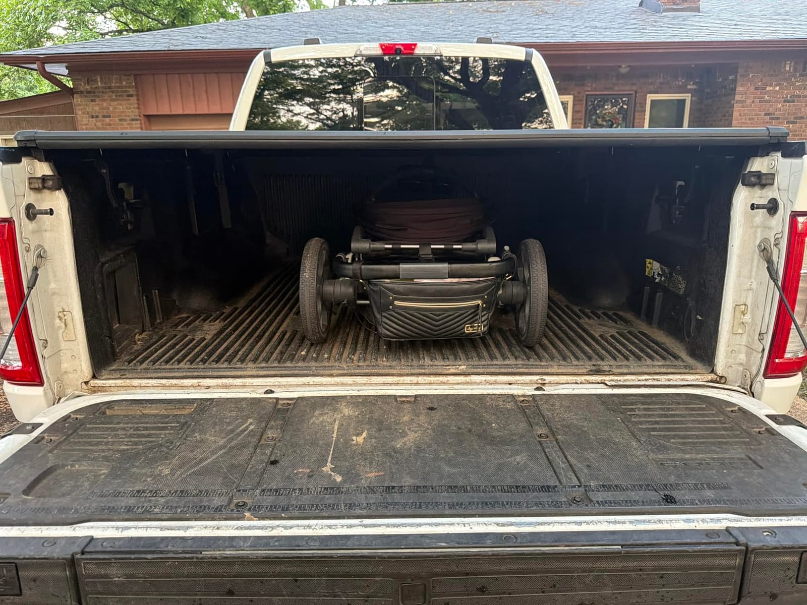 Tutel Hard Shell Folding Truck Bed Tonneau Cover | Fits 2015-2026 Ford F150 5'5