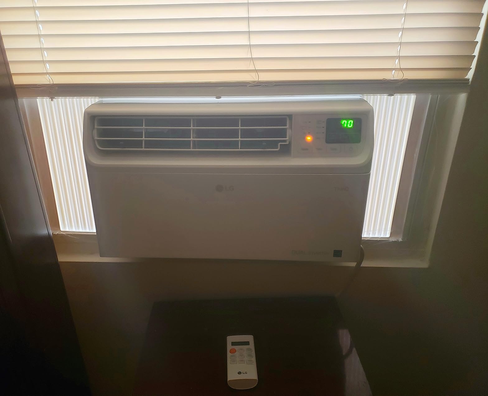 LG 10000 BTU Window Air Conditioners [2023 New] Dual Inverter Remote WiFi Enabled App Ultra-Quiet Washable Filter Cools 450 Sq.Ft AC Unit air conditioner Easy Install White LW1022FVSM customer photo 1