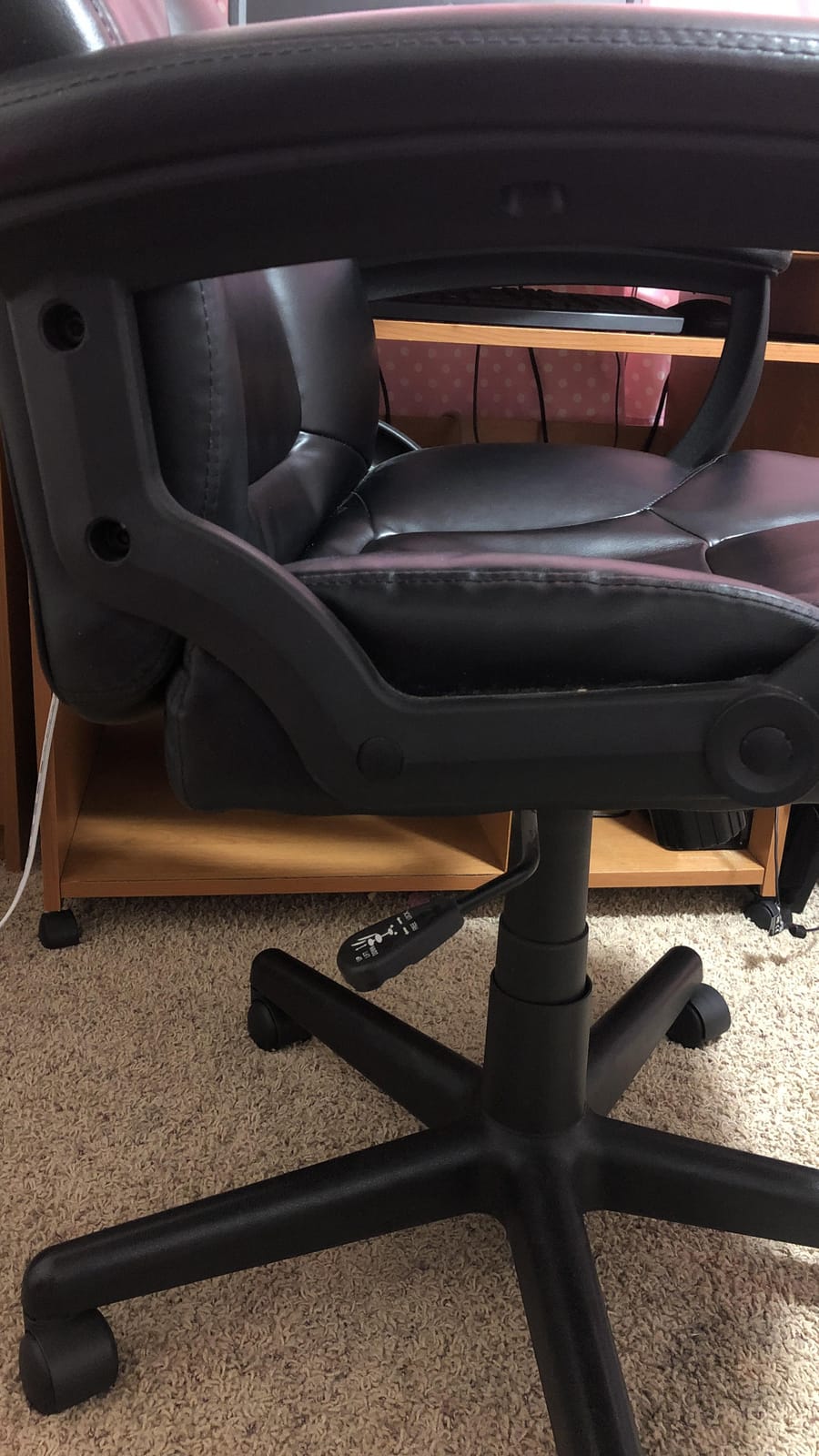RESPAWN SPIRE Ergonomic Office Chair with Lumbar Support, Mesh, Flip Arms | Cooling gel seat, flip-back arms, headrest, and breathable mesh keep you comfortable for work, gaming and long desk sessions. customer photo 1