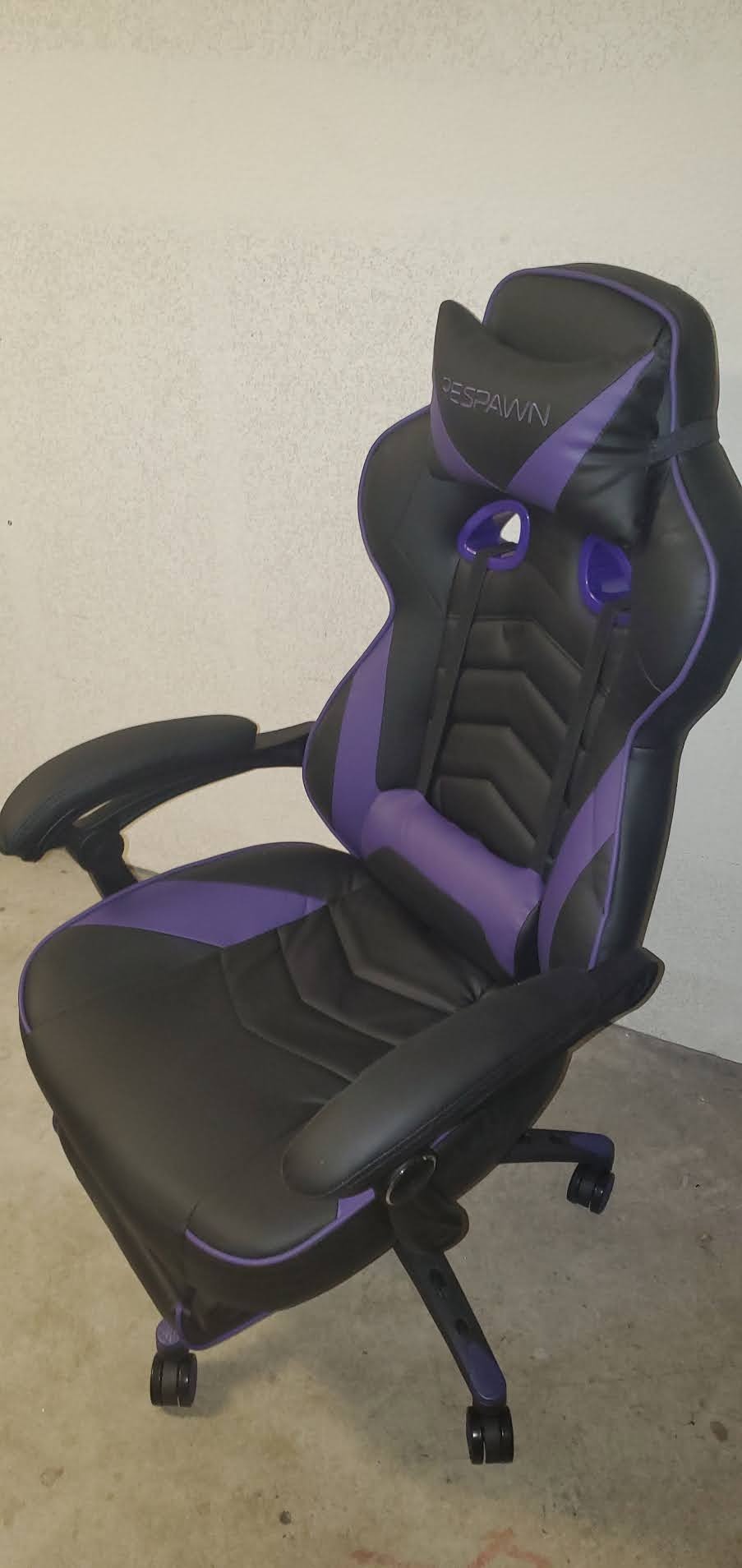 RESPAWN SPIRE Ergonomic Office Chair with Lumbar Support, Mesh, Flip Arms | Cooling gel seat, flip-back arms, headrest, and breathable mesh keep you comfortable for work, gaming and long desk sessions. customer photo 2
