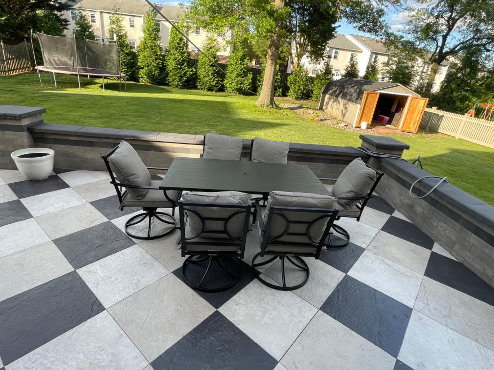 Grand patio 7-Piece Patio Dining Set for 6, E-Coated Outdoor Dining Set Swivel Patio Dining Chairs with Olefin Cushions & 1 Black Rectangular Faux Woodgrain Dining Table with 1.5