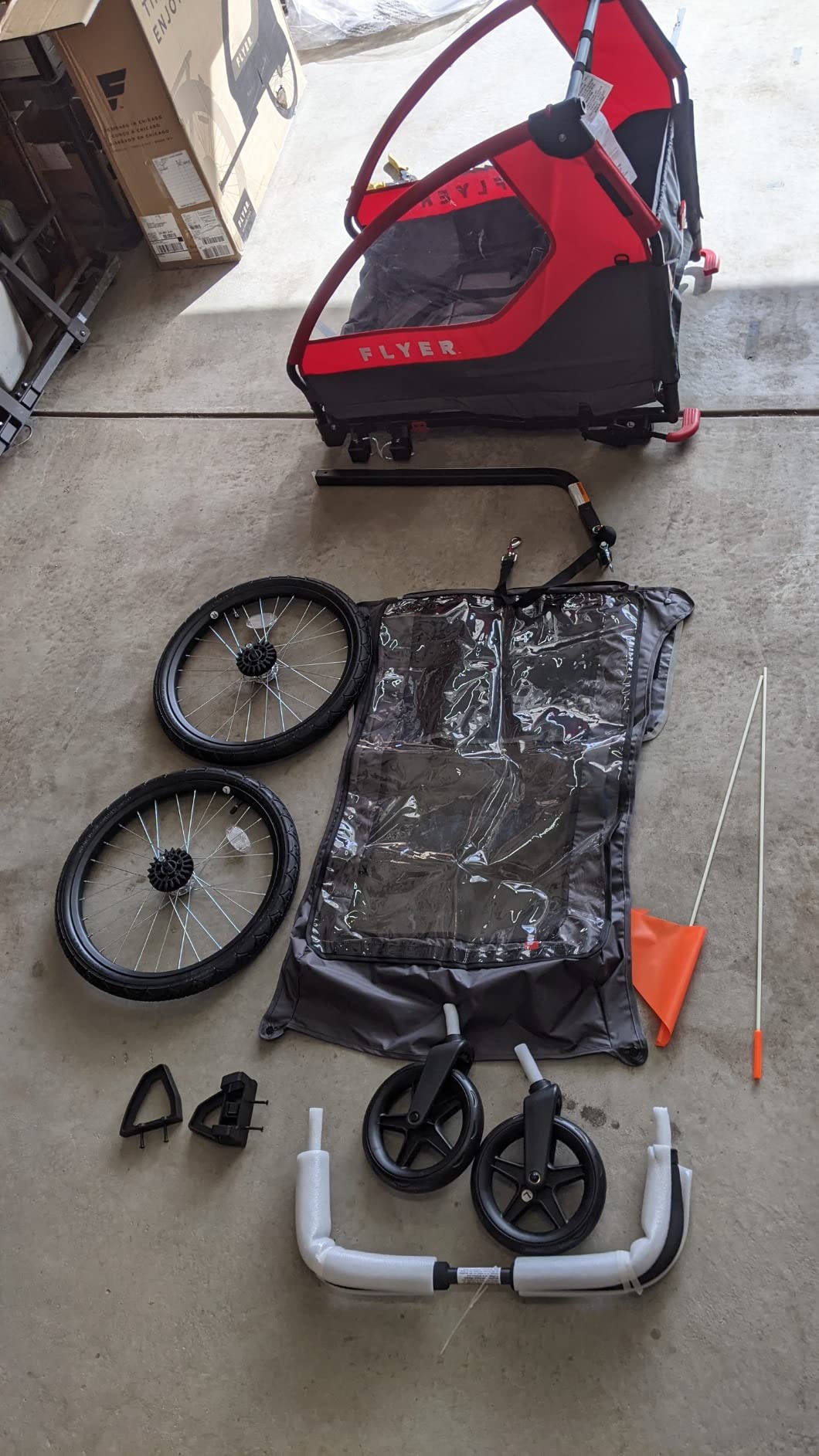 Flyer(TM) Duoflex 2 in 1 Bike Trailer and Double Stroller for Toddlers, 1+ Years customer photo 2