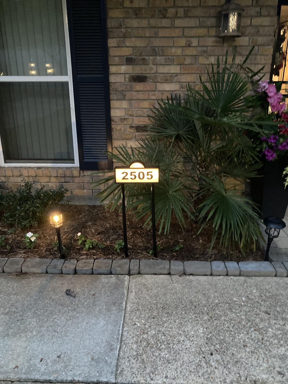 Solar House Numbers Address Sign, IP65 Waterproof Solar Address Plaque for Outside, 3200K Warm & 6500k Cold LED Illuminated House Numbers for Outdoor Wall Mounted & Home Yard Ground Address Number customer photo 1