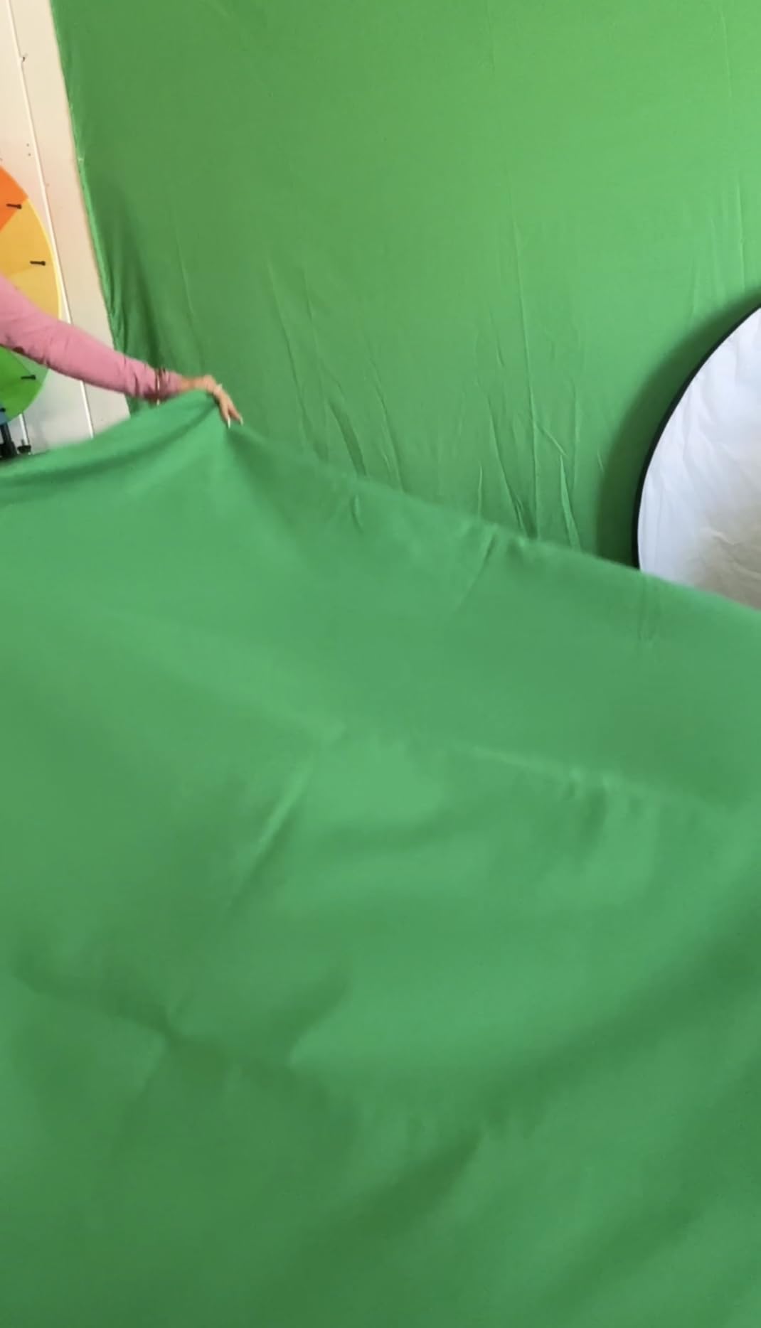 JINSUI Green Screen Backdrop 10x10 ft, Chromakey Background Fabric customer photo 1