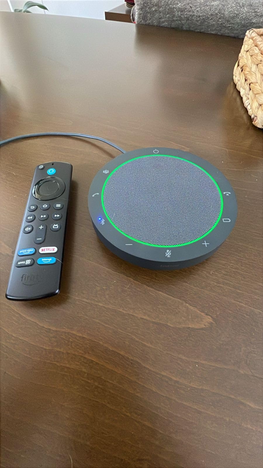 Speak2 55 Wireless Bluetooth Speakerphone - Portable Speaker with 4 Noise-Cancelling Mics, 50mm Full-Range Speakers & Wideband Audio - Certified Microsoft Teams Speaker - Dark Grey customer photo 1