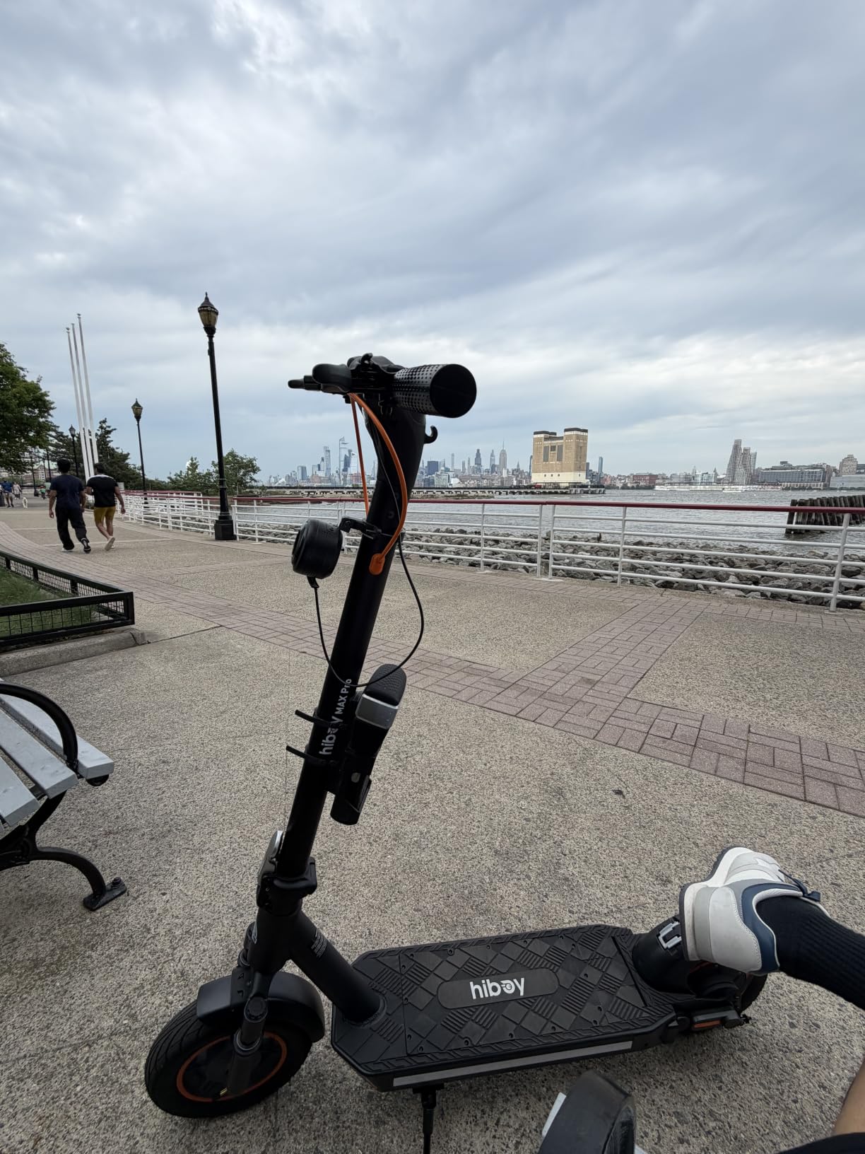 Hiboy MAX Pro Electric Scooter, 46.6 Mi Long Range, 22 MPH Power by 650W MAX Motor, 11