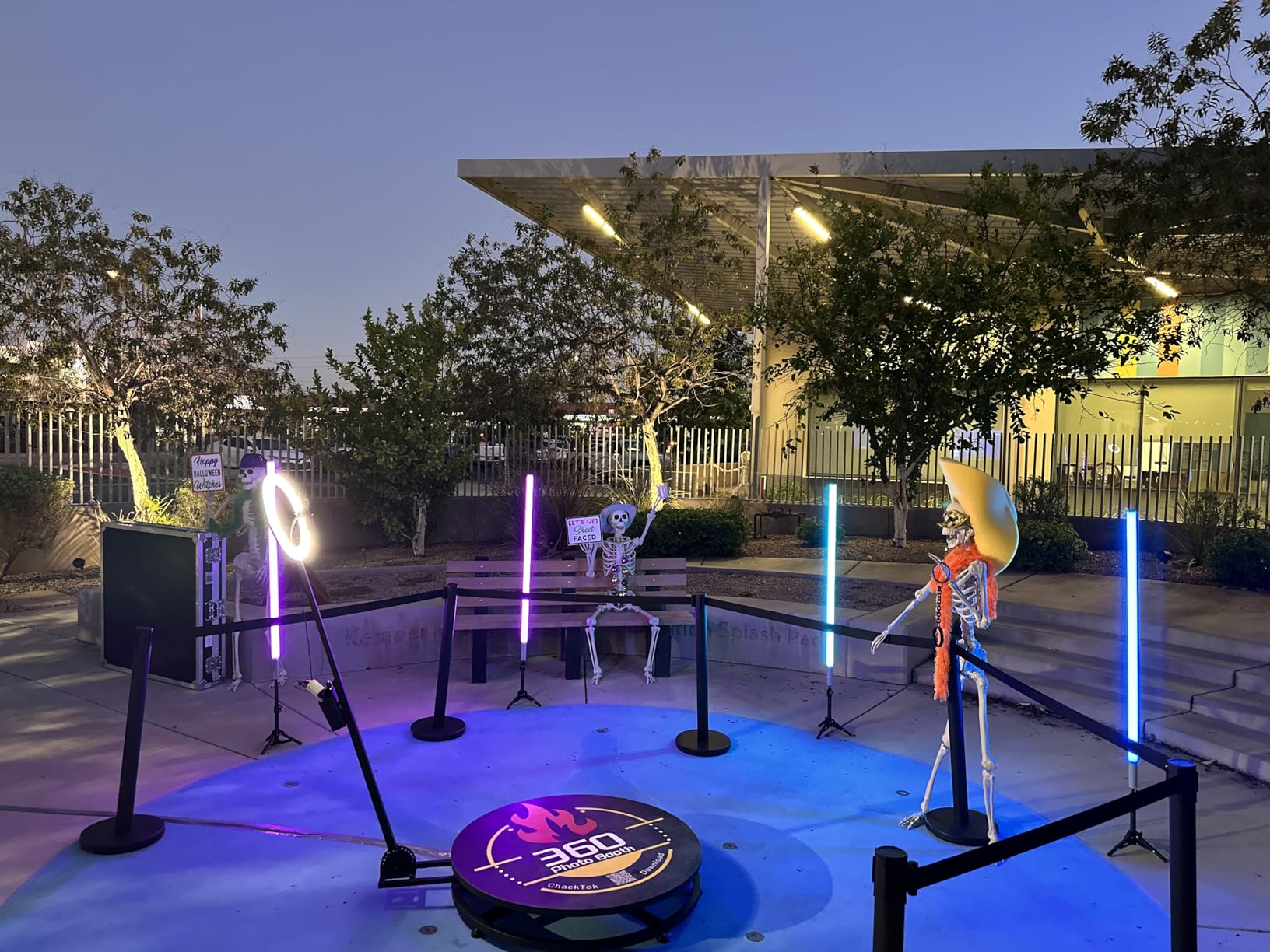4 Pack 4ft Portable Battery Powered Tube Light 120cm Handheld LED RGB Lights Tube with Tripods, 500 Vivid Effects for Video and Photography, Light Painting, YouTube, Video and Dance Club customer photo 2