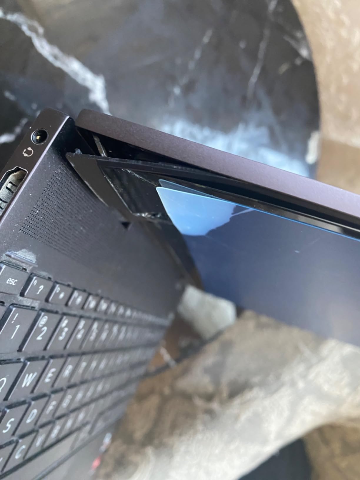 HP Envy x360 2-in-1 14