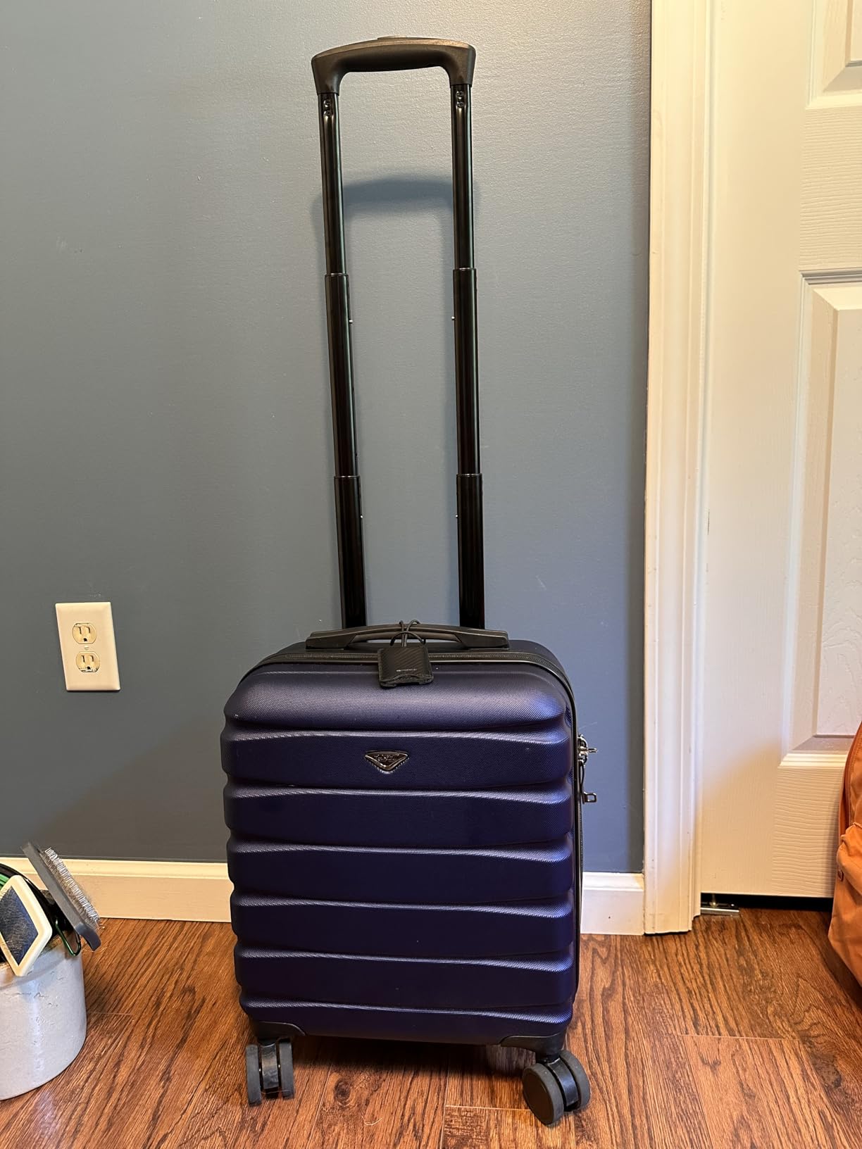 Flight Knight Carry On Suitcase 18x14x8