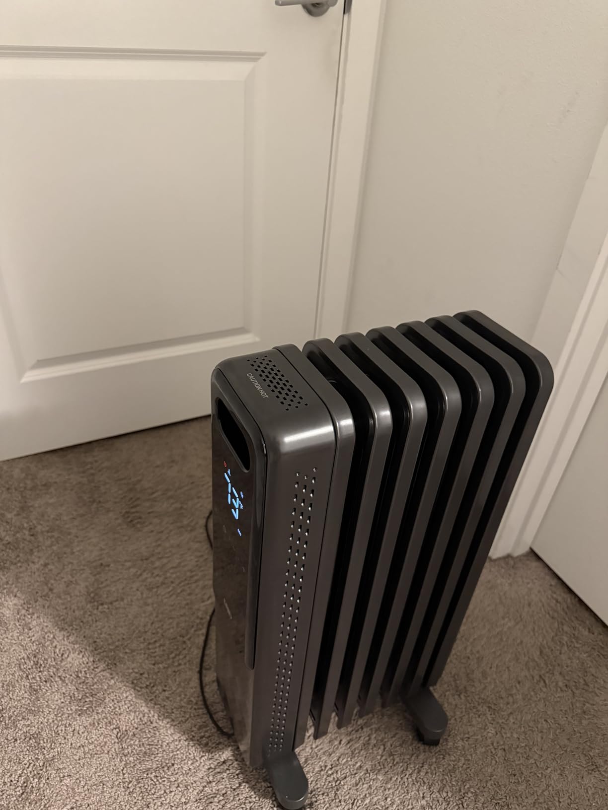 DREO Oil Filled Radiator Heater, Electric Heaters for Indoor Use Large Room, Digital Thermostat, ECO, Remote Control, 4 Modes, Child Lock, Overheat & Tip-Over Protection, 24h Timer, 1500W, Grey customer photo 1