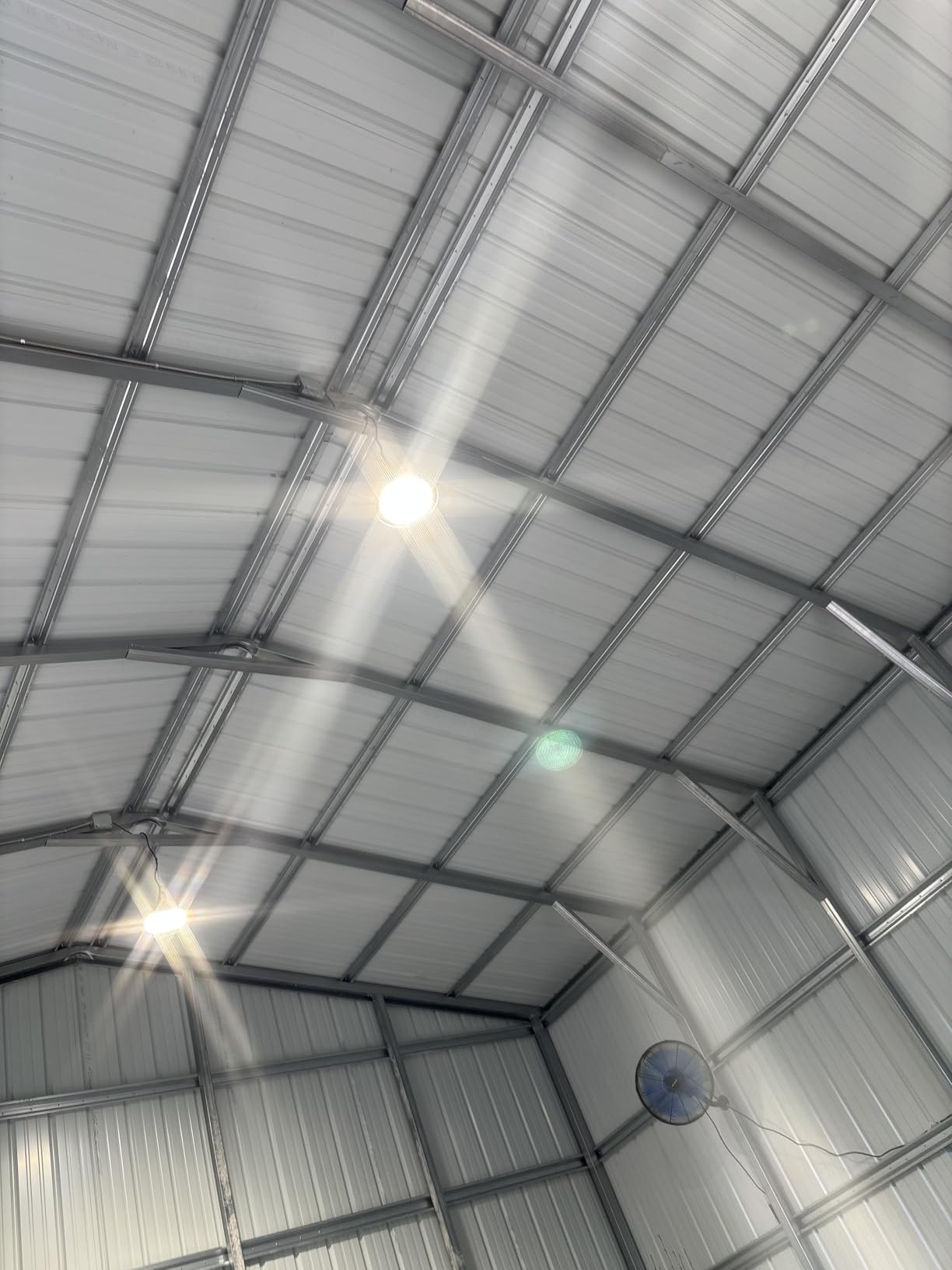 UFO LED High Bay Light 150W 6 Pack, High Bay LED Shop Light 22,500LM 0-10V Dimmable, 5' Cable with US Plug, Hanging Hook, Safe Rope, ETL Listed High Bay Light for Warehouse Factory Barn Shop customer photo 2